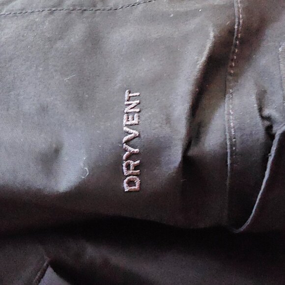 The North Face Dry Vent Jacket with hood - Picture 10 of 10